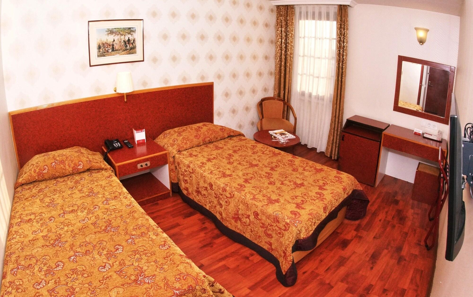 Orient Mintur 3* Стамбул